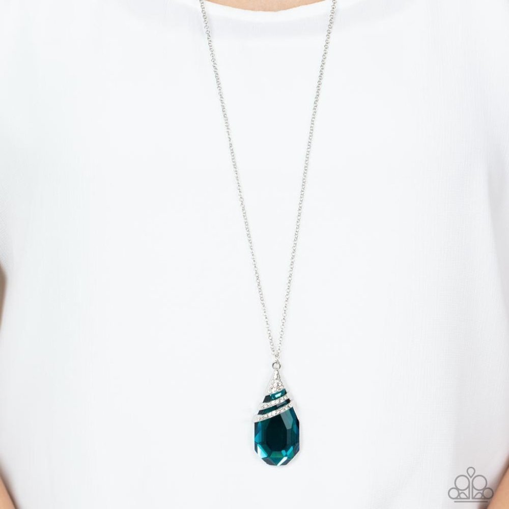 𝅺DEMANDINGLY Diva - Blue